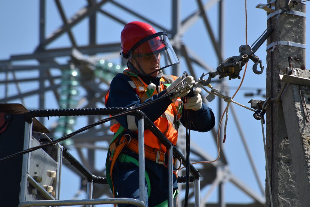 instaladores eléctricos cualificados